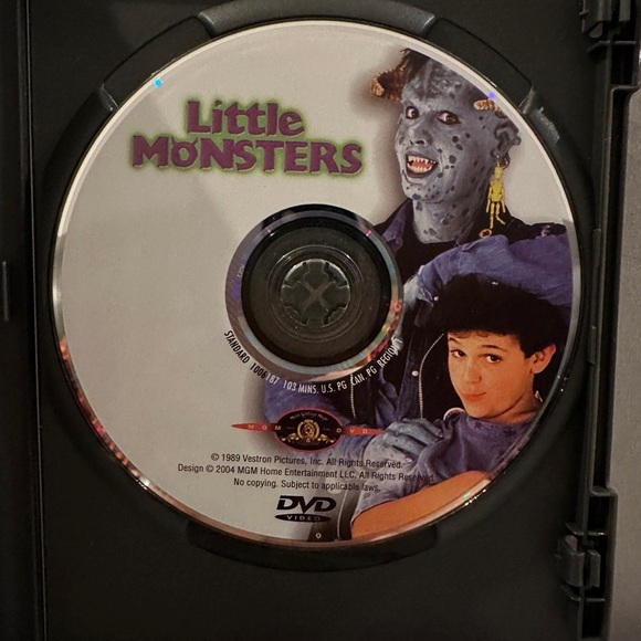 Little Monsters (DVD, 1989, MGM)   Howie Mandel Fred savage - Picture 3 of 3